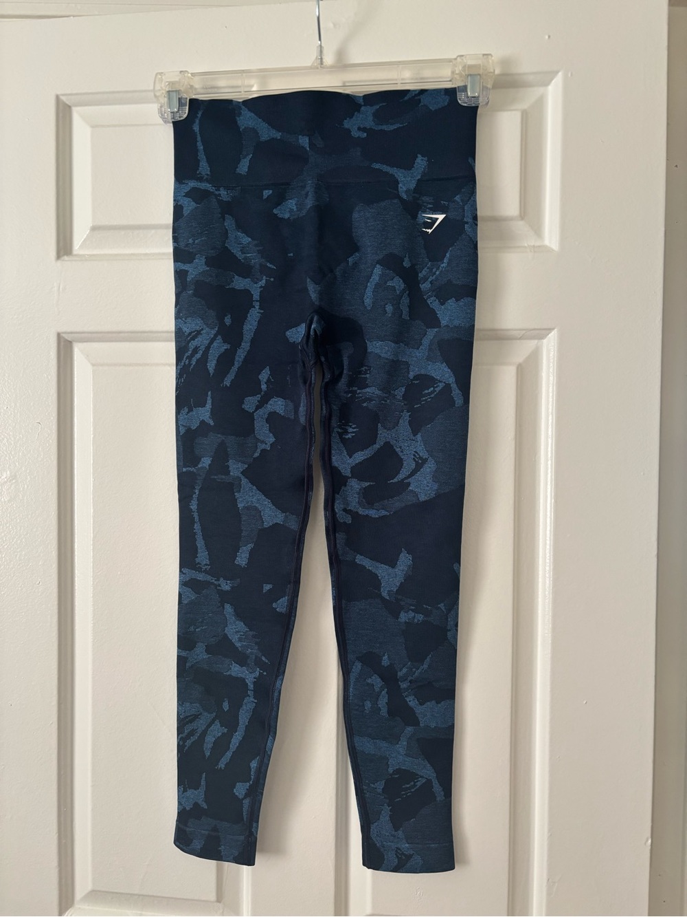 Gymshark Adapt Navy Camo High-Rise Leggings - Size M - NWOT - Picture 4 of 7